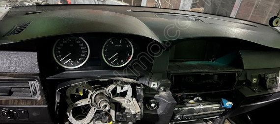 BMW E60 KOMPLE TORPİDO GÖĞÜSÜ
