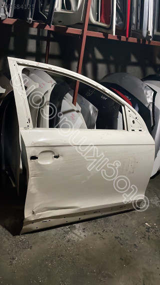 AUDİ Q7 SOL ÖN KAPI