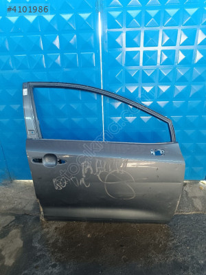 TOYOTA COROLLA SAĞ ÖN KAPI 2019/2025