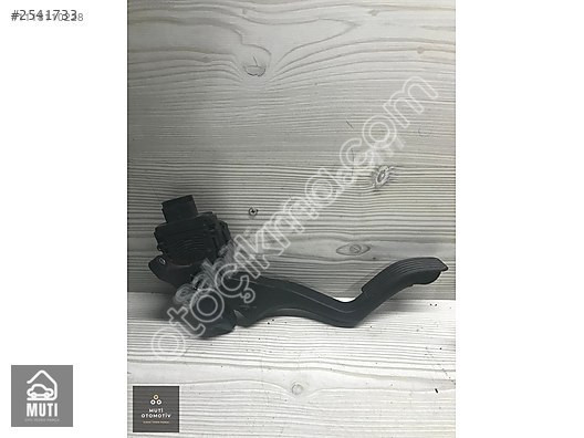 Peugeot 308 Gaz Pedalı 749611-00