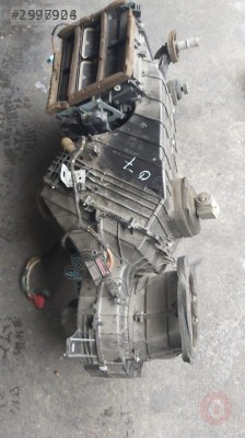 AUDİ Q7 KALORİFER kutusu
