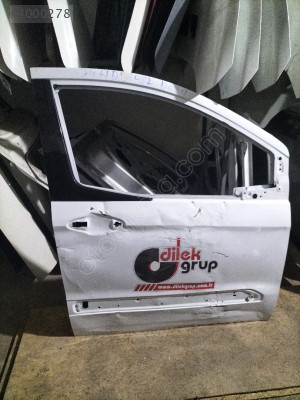 02445 FORD COURİER SAĞ ÖN KAPI