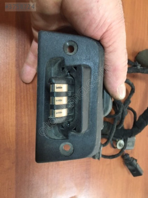 WV KAPI SWİTCH SAĞ SÜRGÜLÜ  T5 03-10 T6 10-15 T7 2016 ORJ ÇIKMA