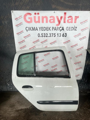 RENAULT CLİO  SAĞ ARKA KAPI