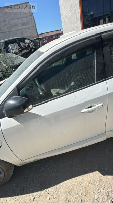 Fluance sol ön kapı hatasız beyaz