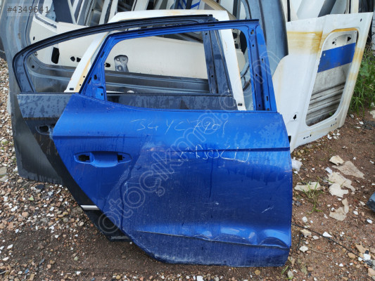 2017 SEAT IBIZA HB SAĞ ARKA KAPI