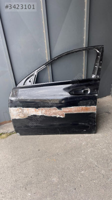 MERCEDES W206 KASA C SERİSİ SOL ÖN KAPI ORJİNAL ÇIKMA