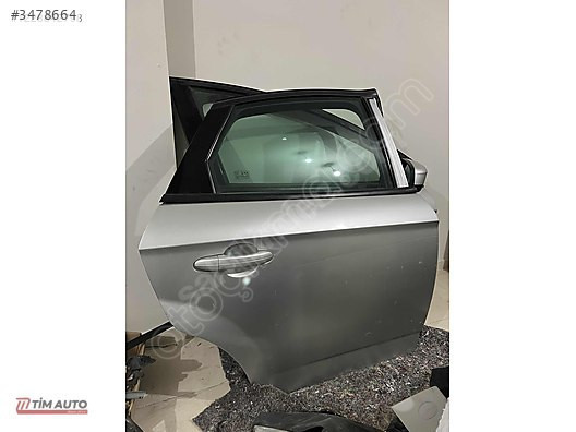 MONDEO MK4 SAĞ ARKA KAPI HATASIZ DOLU P7S71-A24630-AD