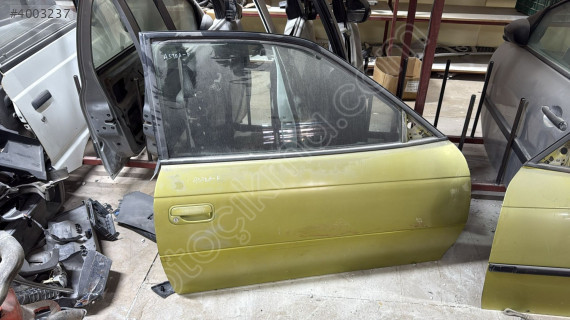 98 Opel astra tek kapı sağ ön kapı 15.000