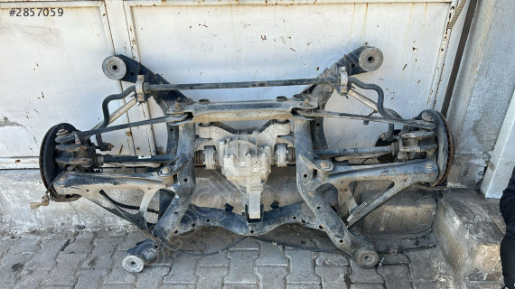 2006-2012 AUDİ Q7 3.0 ARKA DİNGİL DİFRANSİYEL ORJ ÇIKMA