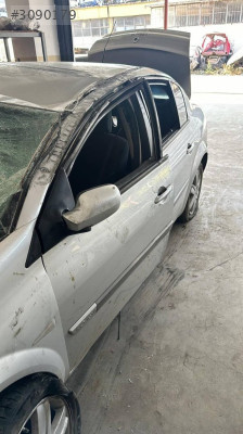Renault Megane 2 Sol Ön Kapı Dolu Orjinal Çıkma