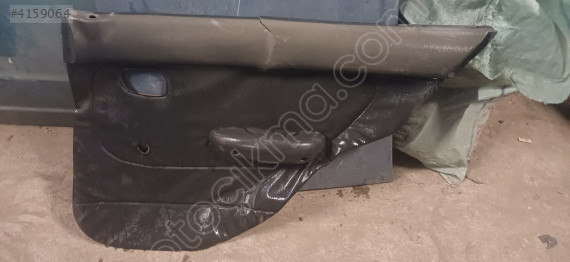 HYUNDAİ ACCENT SAĞ ARKA KAPI DÖŞEMESİ