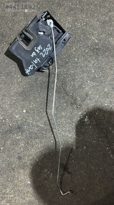 2023 RENAULT TAİLANT SAĞ ÖN KAPI KİLİDİ