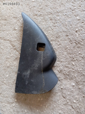 Peugeot 308 Gösterge yan paneli 96775404