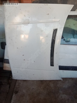 Skoda Favorit kaput temiz beyaz renk orjinal