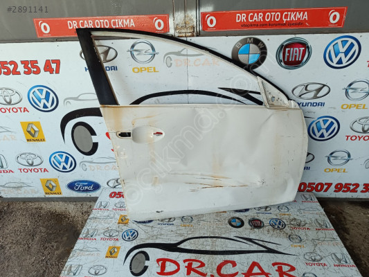 MAZDA 3 SAĞ ÖN KAPI ORİJİNAL ÇIKMA PARÇA