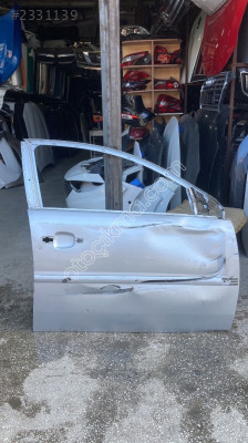 OPEL VECTRA C SAĞ ÖN KAPI