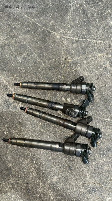 0445 110 546 MERCEDES C200 R9MA TAKIM ENJEKTÖR