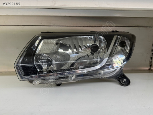 2013-16 DACİA SANDERO SOL ÖN FAR