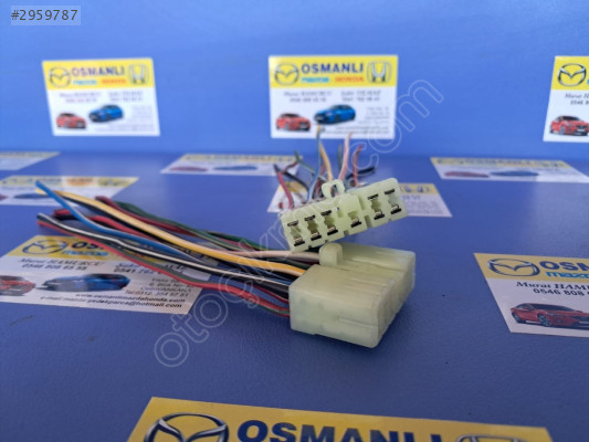 Mazda 323 4'lü Cam Düğme Soket