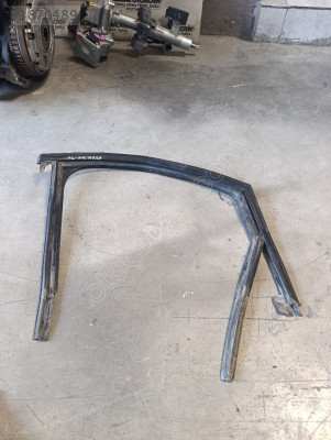 Audi A4 sol arka kapı fitili