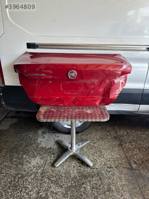 Fiat egea bagaj kapağı