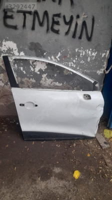 Renault clio 4 sağ ön kapı