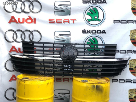 VW Transporter T8 Çıkma Orjinal Ön Panjur