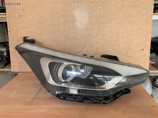 Hyundai İ20 Modeli İçin Çıkma Sol Far - Hatasız & Temiz