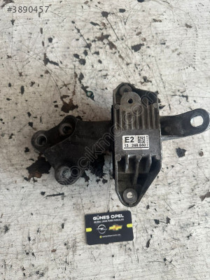 OPEL ASTRA J SOL MOTOR KULAĞI ÇIKMA ORJİNAL GM 13248550
