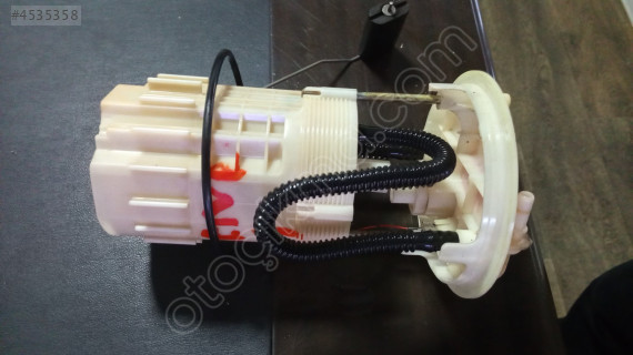 Renault Kangoo 1.9 yakıt şamandırası