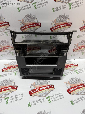 BMW E60 5 KASA ORTA KONSOL 14121810 ORİJİNAL SÖKME