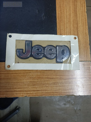 Jeep renegade bagaj kapağı yazısı logo