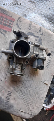 Çıkma mazda 323 practica gaz kelebeği