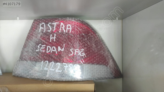 OPEL ASTRA H SEDAAN SAĞ ARKA STOP