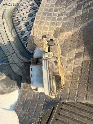 Volkswagen Polo sol ön kapı kilidi