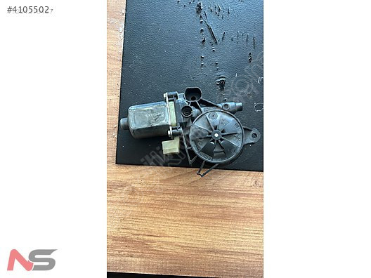TİGUAN SOL ÖN CAM MOTORU VE VOLKSWAGEN TÜM YEDEK PARÇALAR