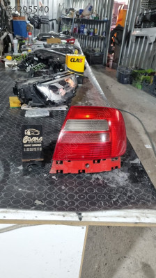 Audi A.4 model 1999 model sag dis stop