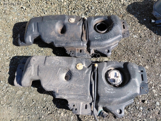 Renault Clio 2 yakıt deposu