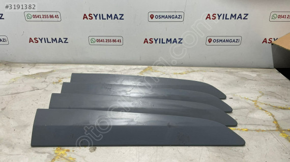 FORD COURİER SAĞ ARKA KAPI ÇITASI