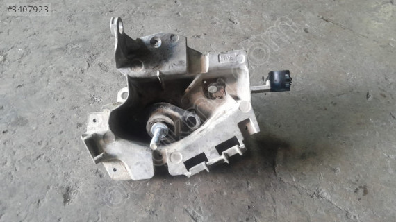 Kango clio 1.5 sanziman aski braket yedek parça