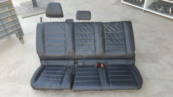 volkswagen amarok 2019 çıkma orjinal arka koltuk (son fiyat)