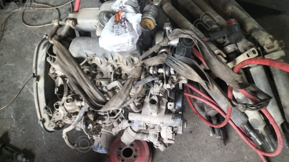 2.8 Iveco daily motor komple