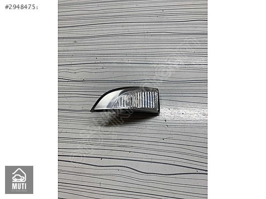 Megane 3 Fluence Ayna Sinyali Sol 261656470R