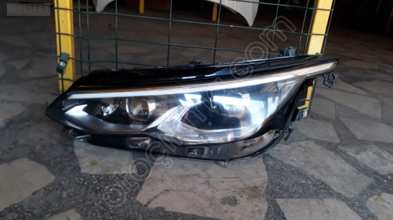 VOLKSWAGEN GOLF 8 SOL FAR
