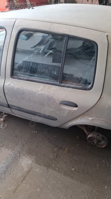 Renault Clio Sol Arka Kapı