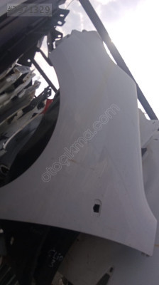 Renault kangoo sol çamurluk çıkma yedek parça