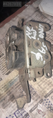 Fiat Uno sağ ön kapı iç kilit