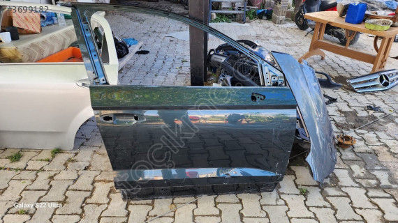 Skoda kodiaq sağ ön kapı çıkma orjinal