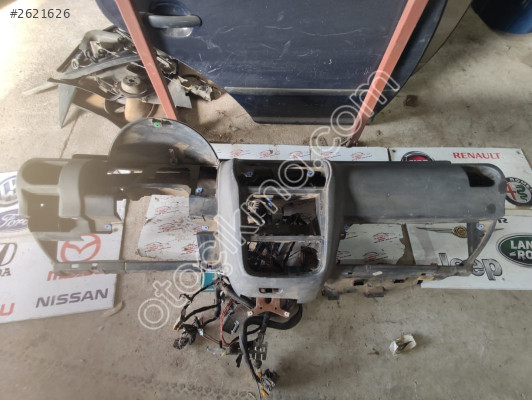 OPEL CORSA C ÖN GÖĞÜS